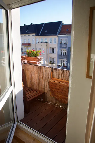 Möblierte 2-Zimmer-Wohnung mit Balkon in Prenzlauer Berg — photo 1